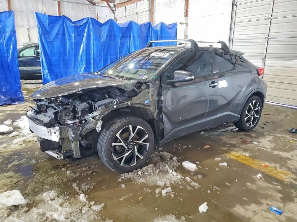 2019 Toyota C-hr xle