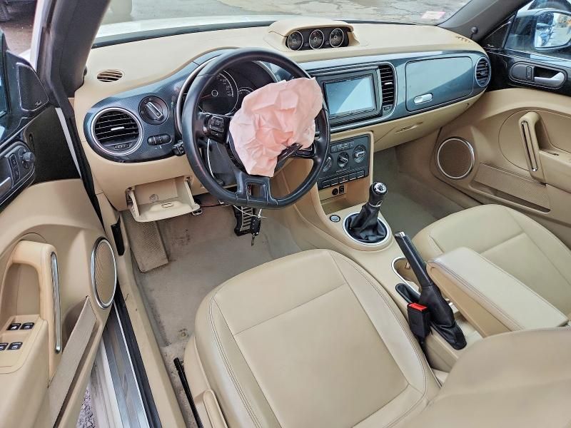 2014 Volkswagen Beetle Turbo