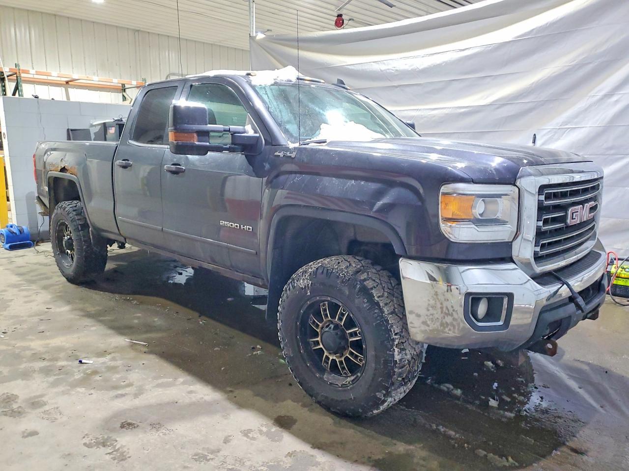 2015 GMC Sierra K2500 sle