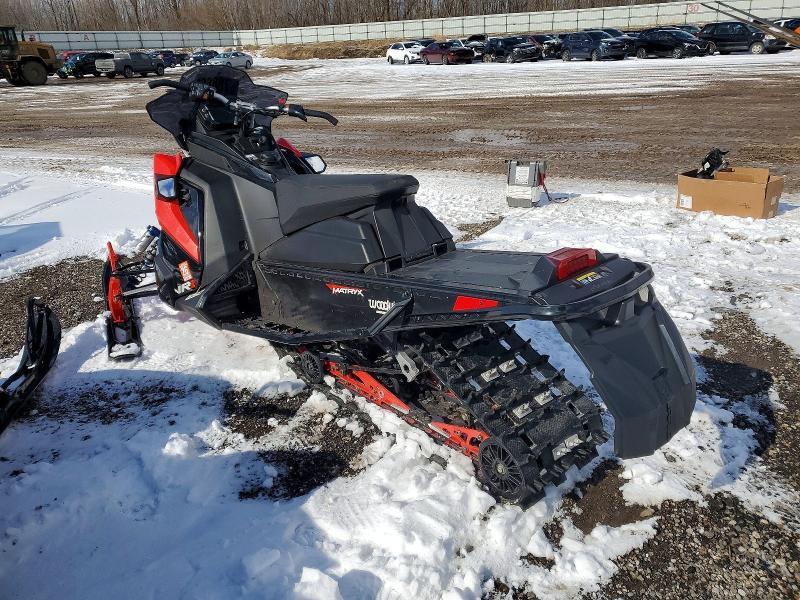 2021 Polari VR1 850 Indy