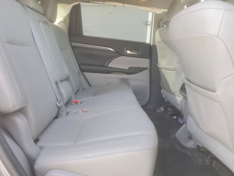 2017 Toyota Highlander Limited