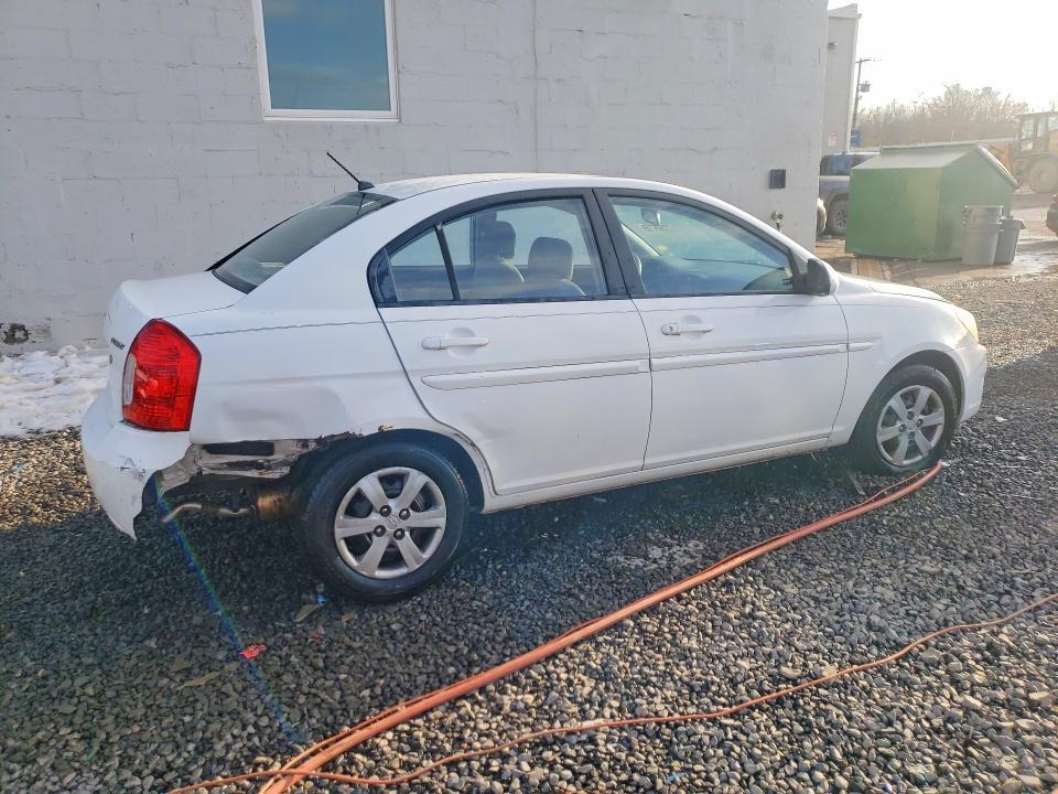 2009 Hyundai Accent gls