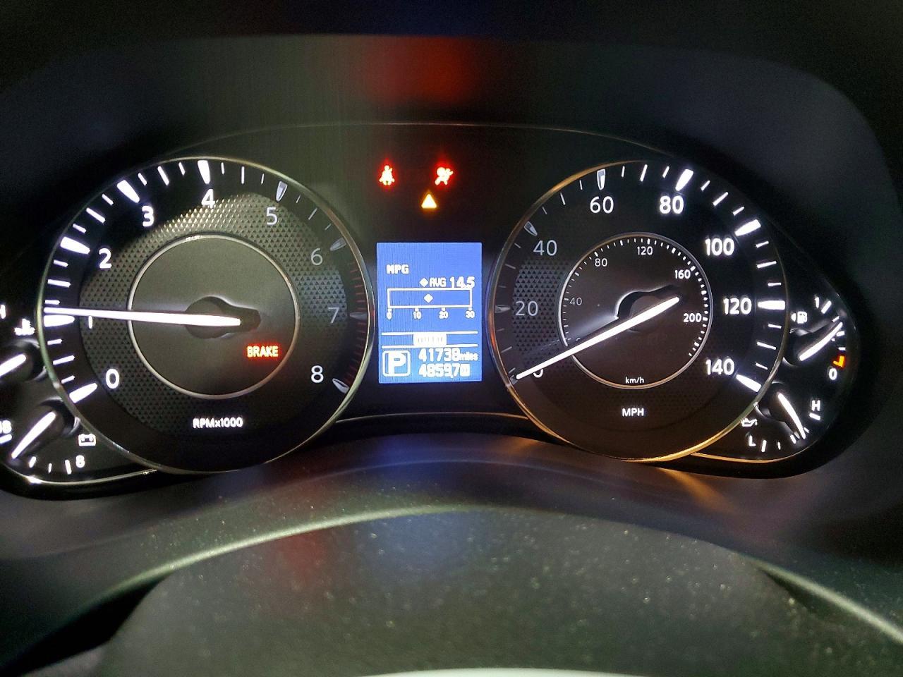 2017 Nissan Armada sv