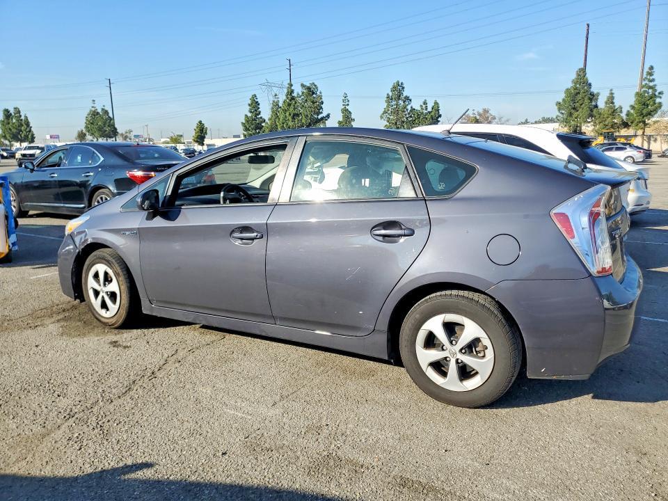 2015 Toyota Prius two