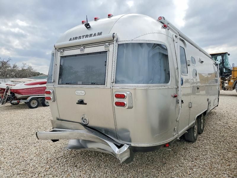 2025 Airstream Travel Trailer