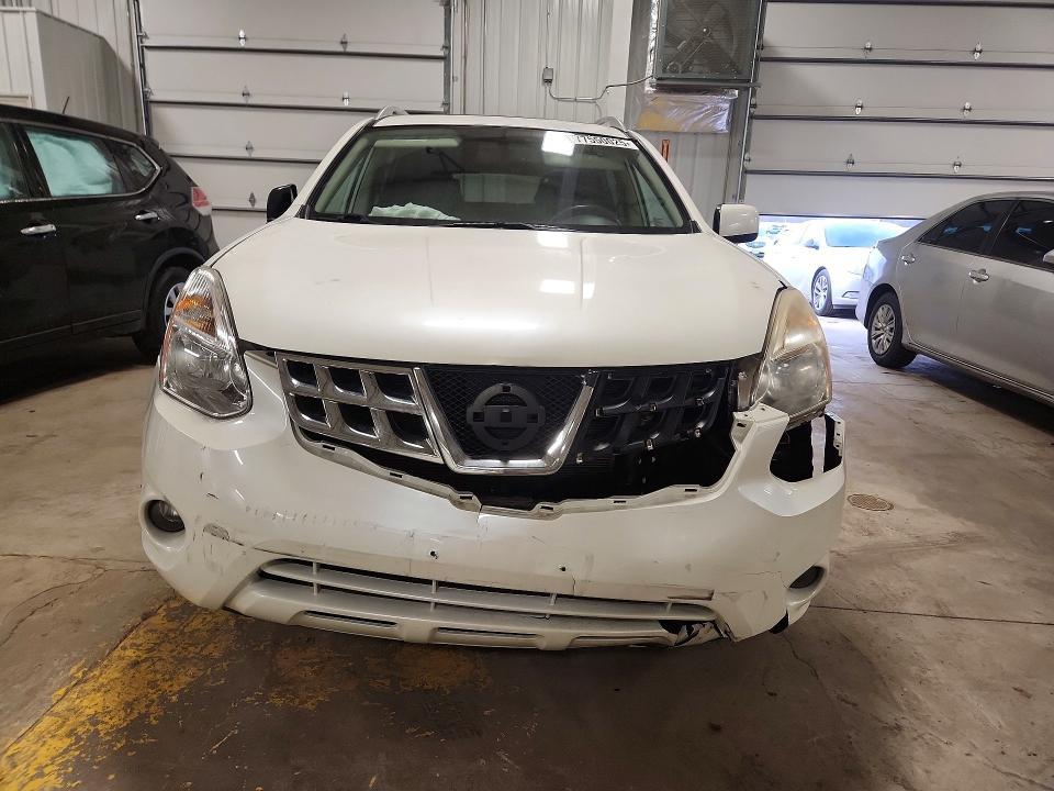 2011 Nissan Rogue s