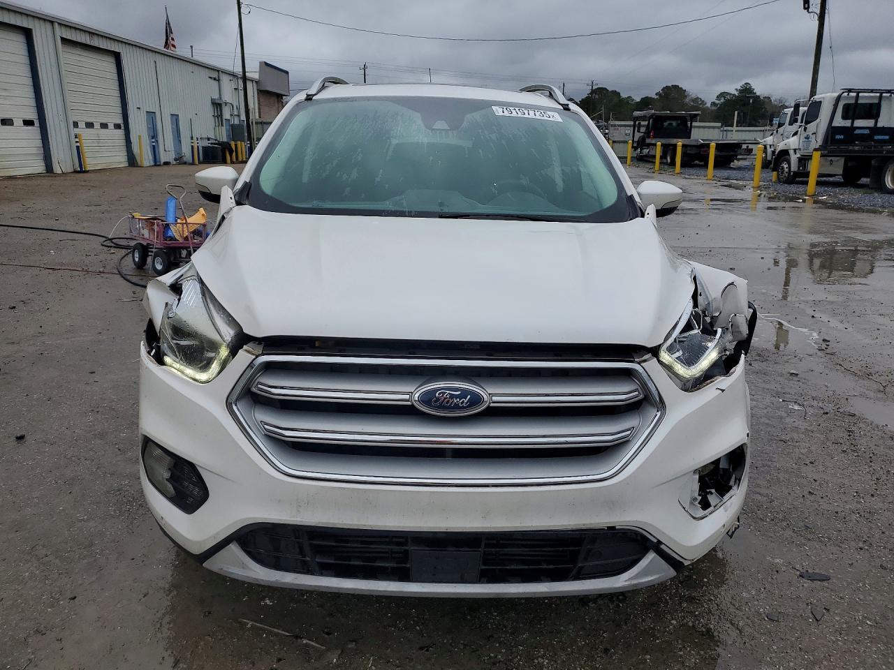 2019 Ford Escape Titanium