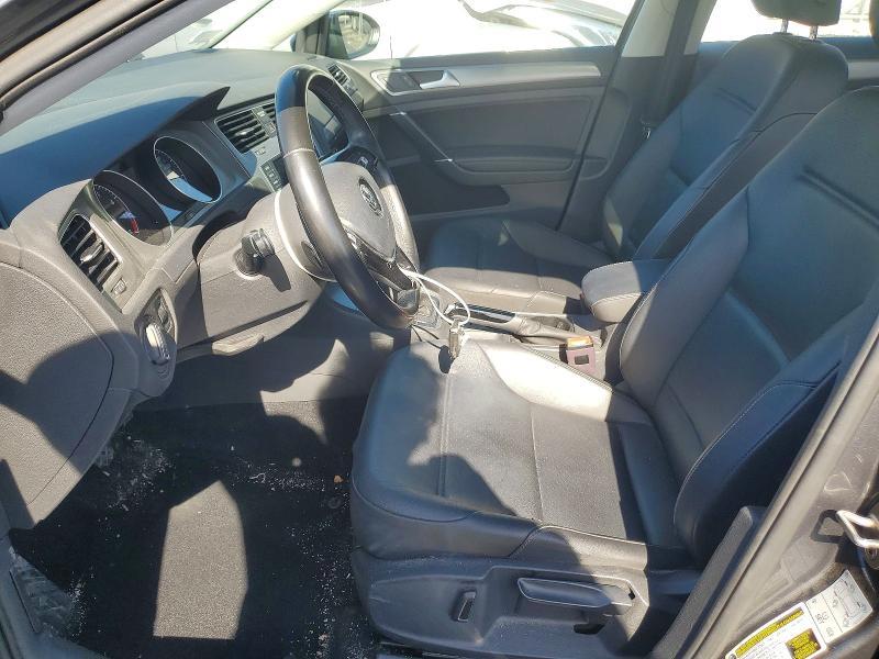 2017 Volkswagen Golf s