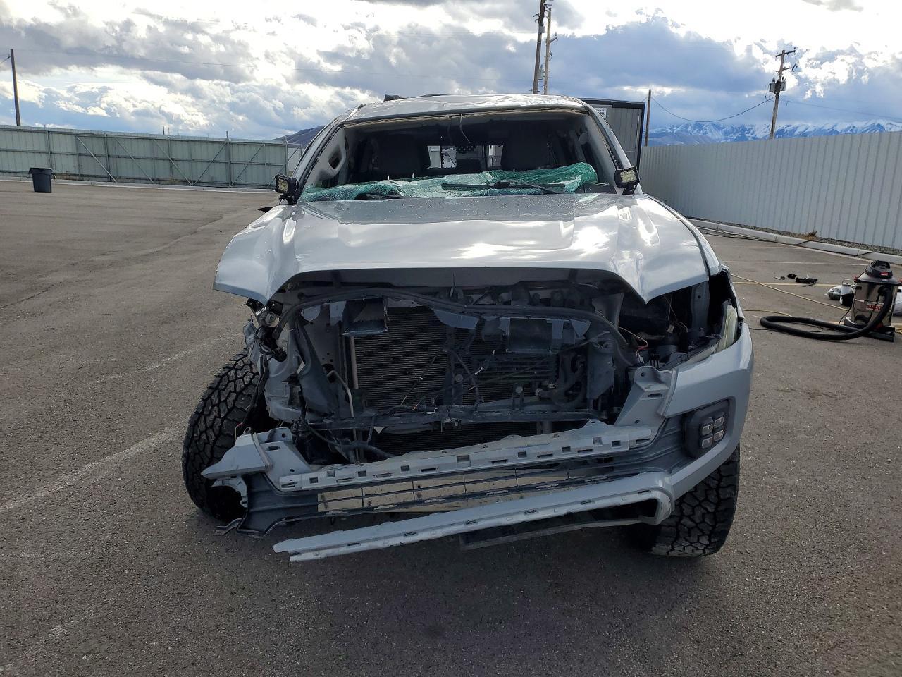 2019 Toyota Tacoma SR5 V6