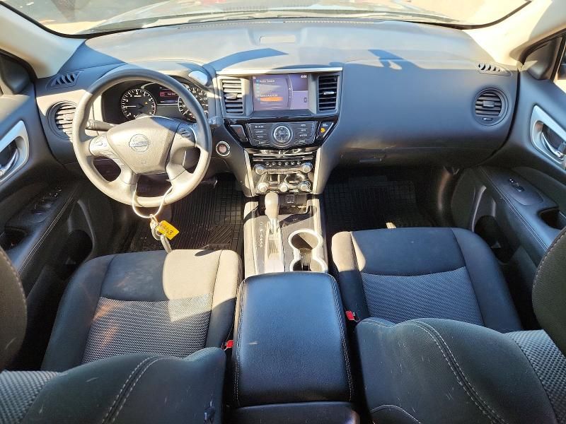 2018 Nissan Pathfinder s