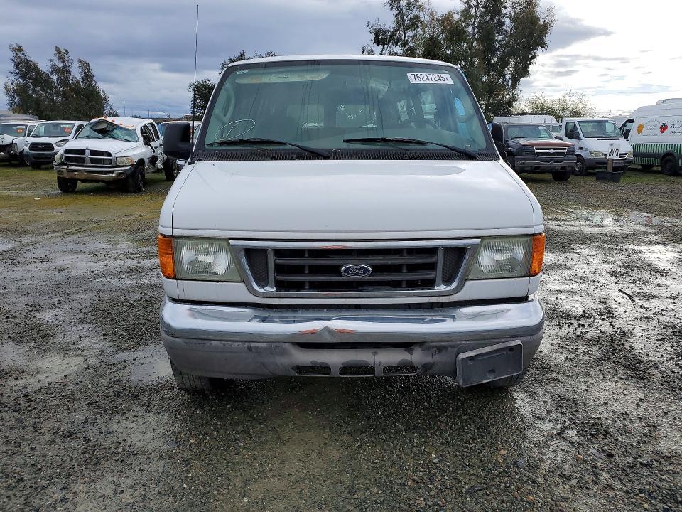 2007 Ford Econoline-box Truck