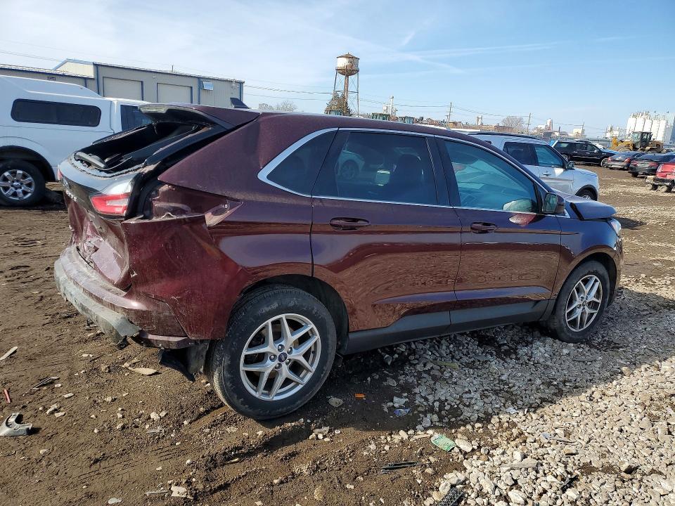 2021 Ford Edge sel