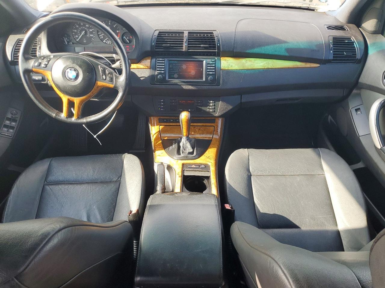 2001 BMW X5 4.4i