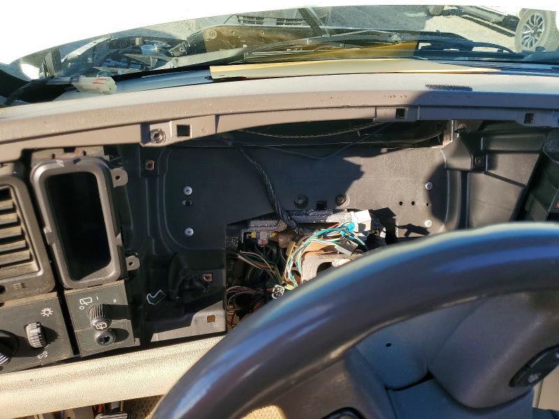 2003 Cadillac Escalade Luxury