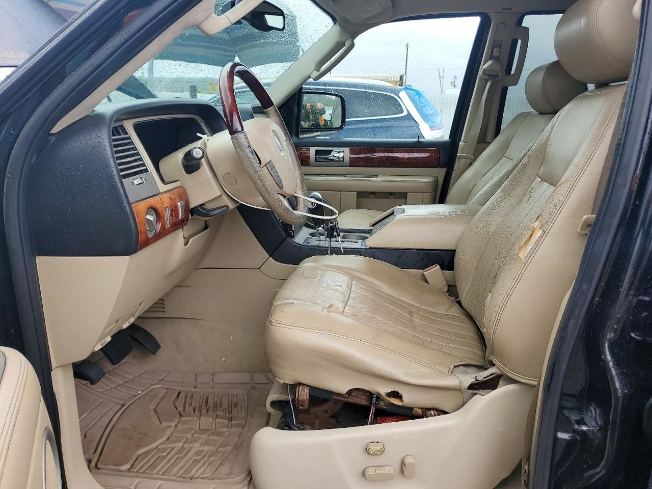 2005 Lincoln Navigator