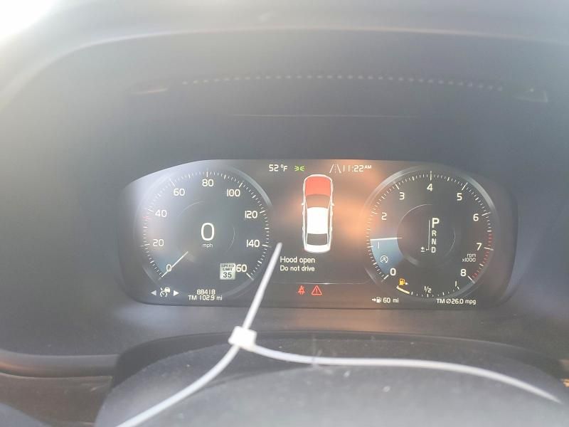 2018 Volvo S90 T5 Momentum