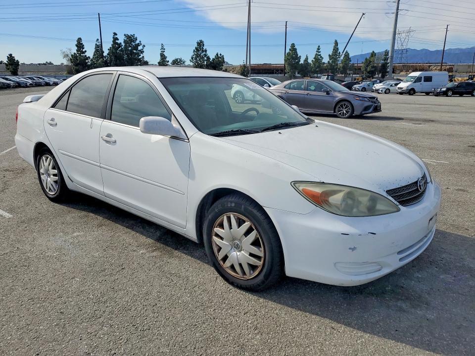 2003 Toyota Camry le