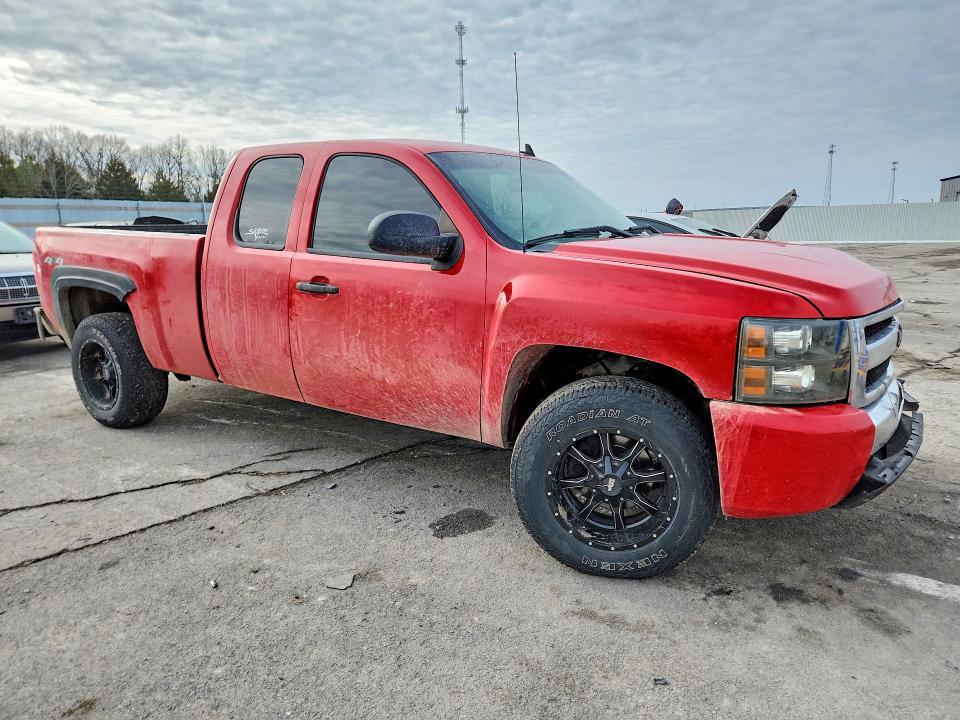 2011 Chevrolet Silverado K1500 LS