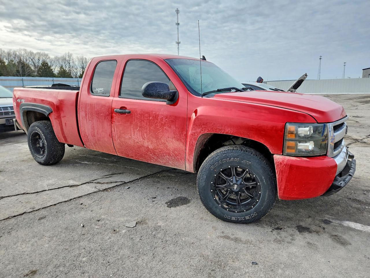 2011 Chevrolet Silverado K1500 LS