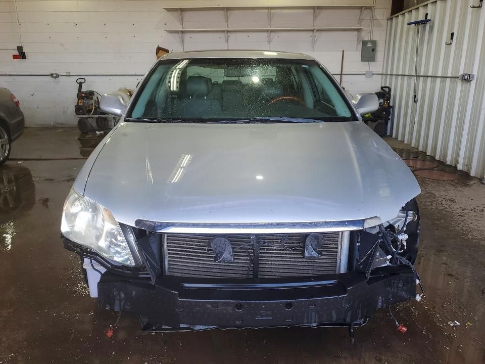 2006 Toyota Avalon xl