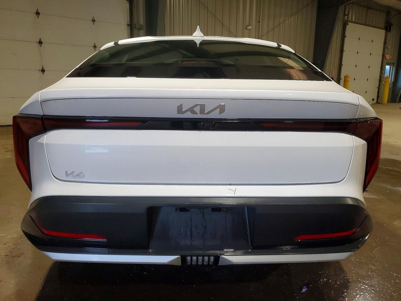 2025 KIA K4 lx