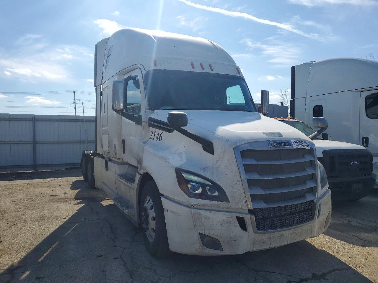 2019 Freigliner 2019 Freightliner Cascadia 126 Semi Truck
