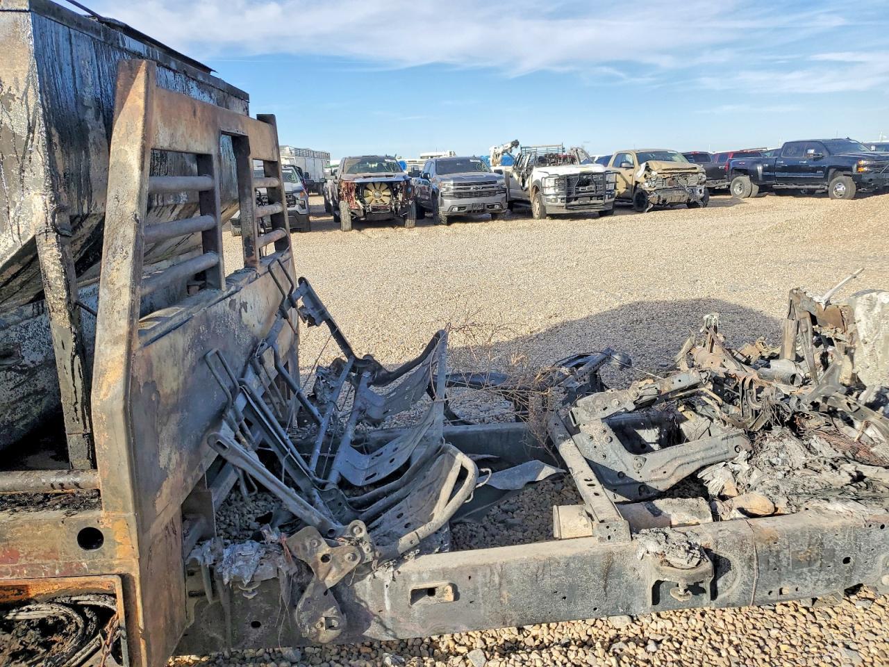 2022 Ford F350 Super Duty Flatbed Truck