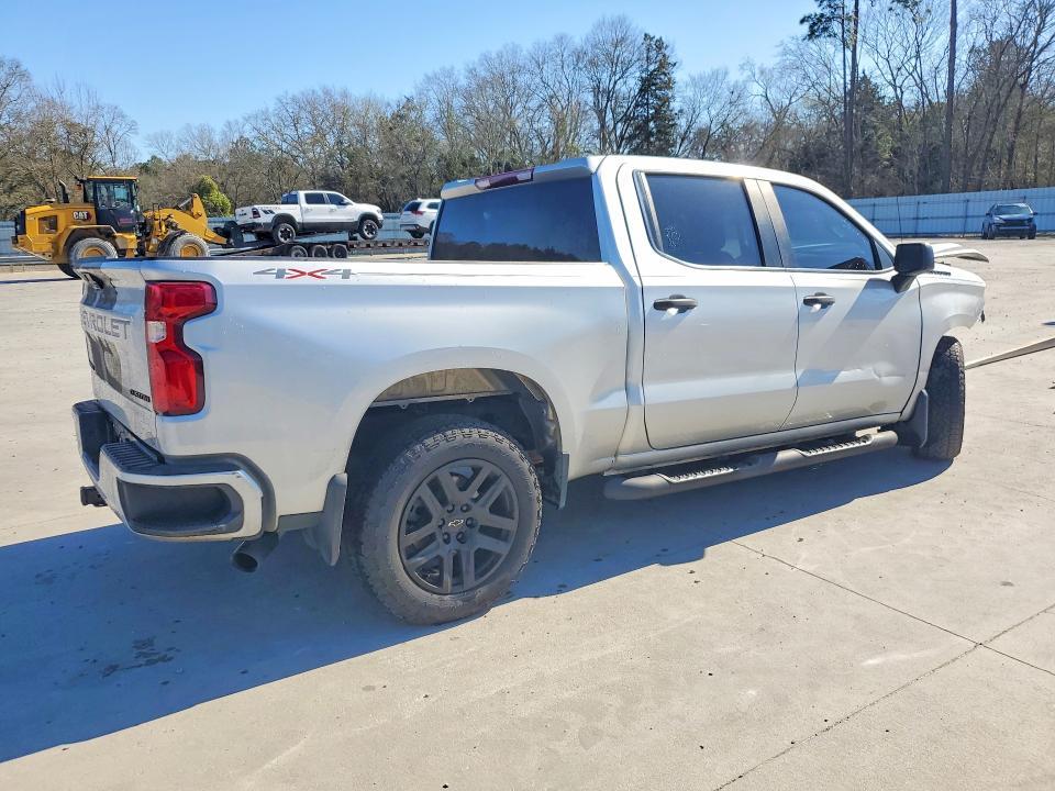 2022 Chevrolet Silverado LTD K1500 Custom