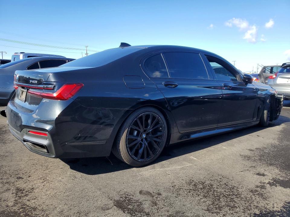 2021 BMW 740 i