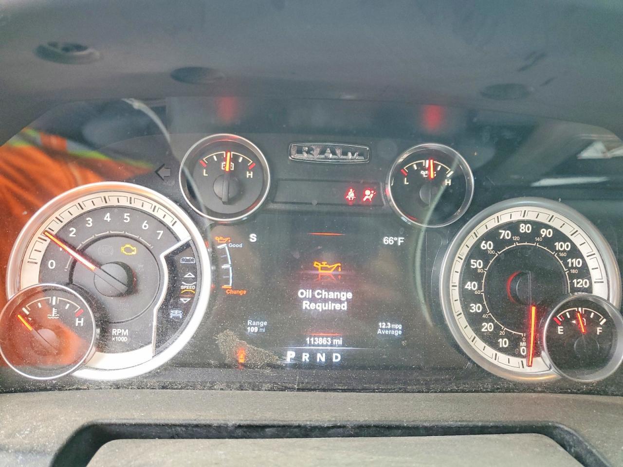 2015 Dodge Ram 1500 slt