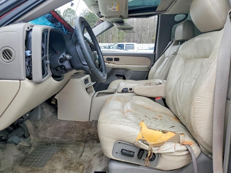 2002 Chevrolet Tahoe C1500