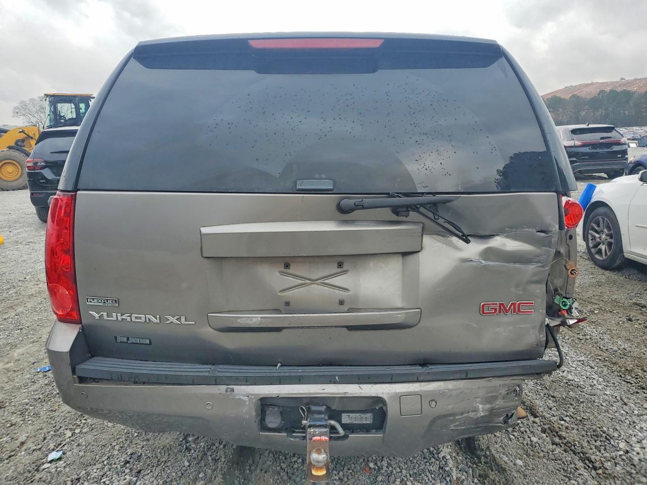 2012 GMC Yukon xl C1500 sle