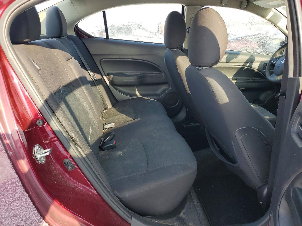 2018 Mitsubishi Mirage G4 es