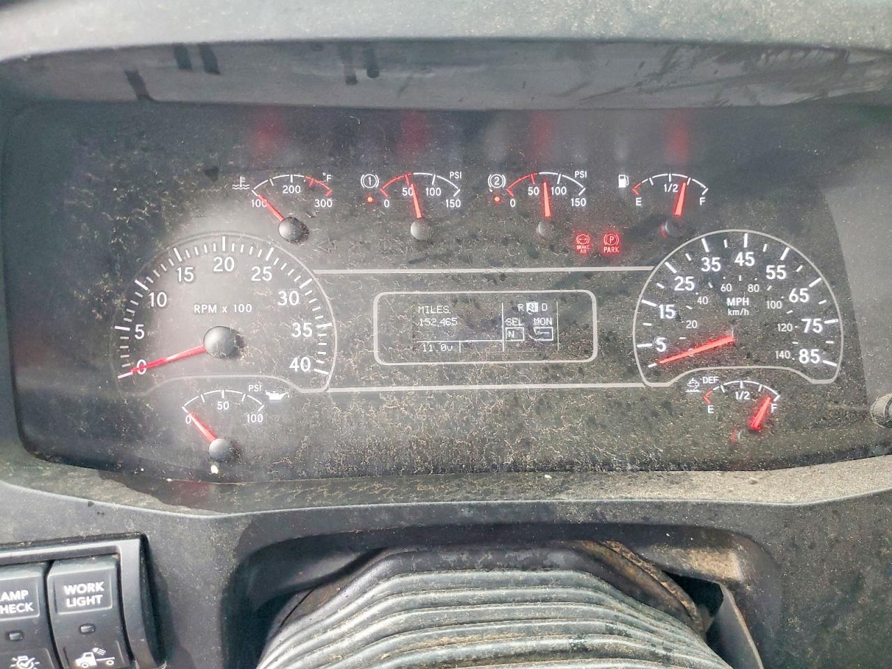 2019 International MV607 BOX Truck