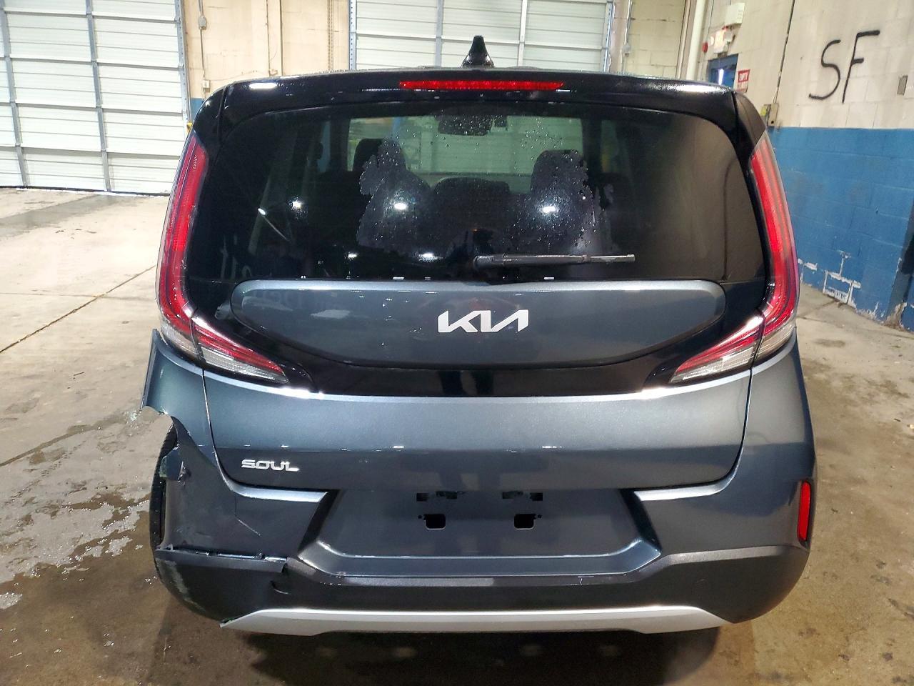 2025 KIA Soul lx