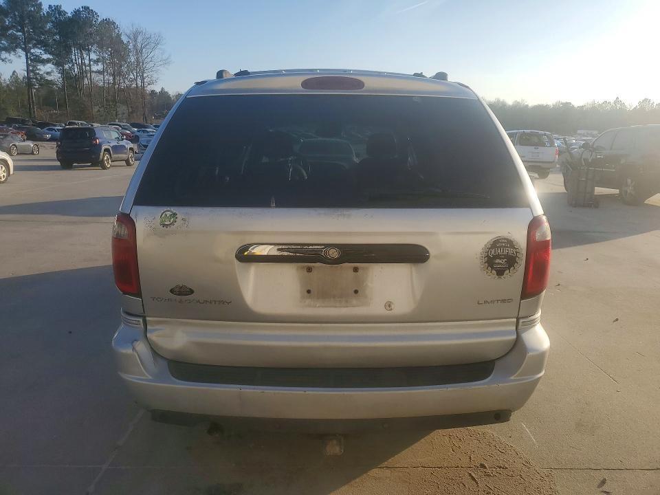 2005 Chrysler Town & Country Limited