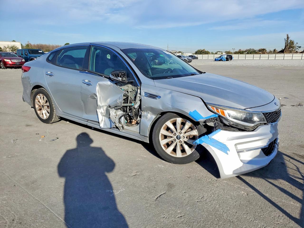 2017 KIA Optima lx