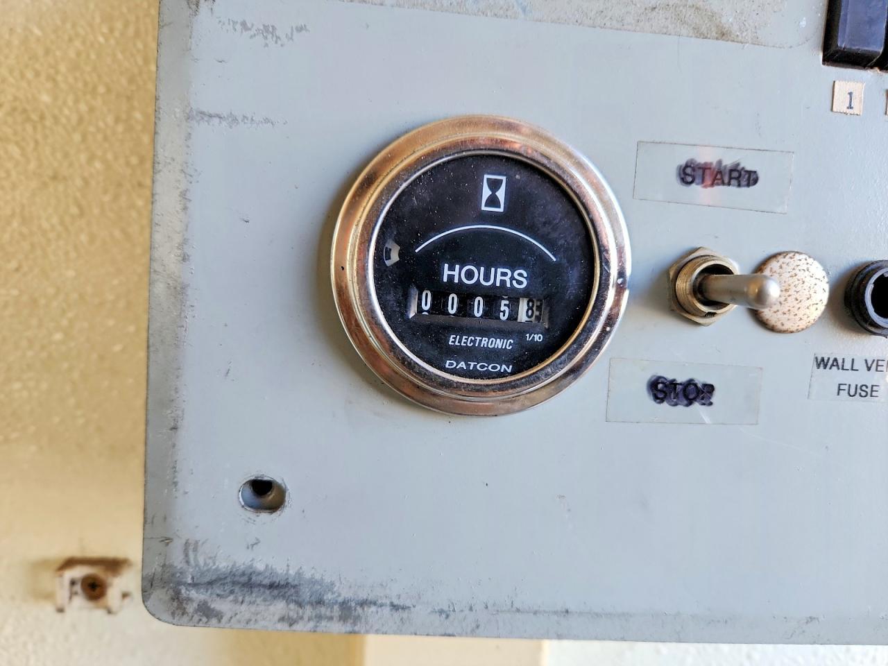 1998 Pelsue 1998 Featherlite Fiber Optic Splicing Trailer