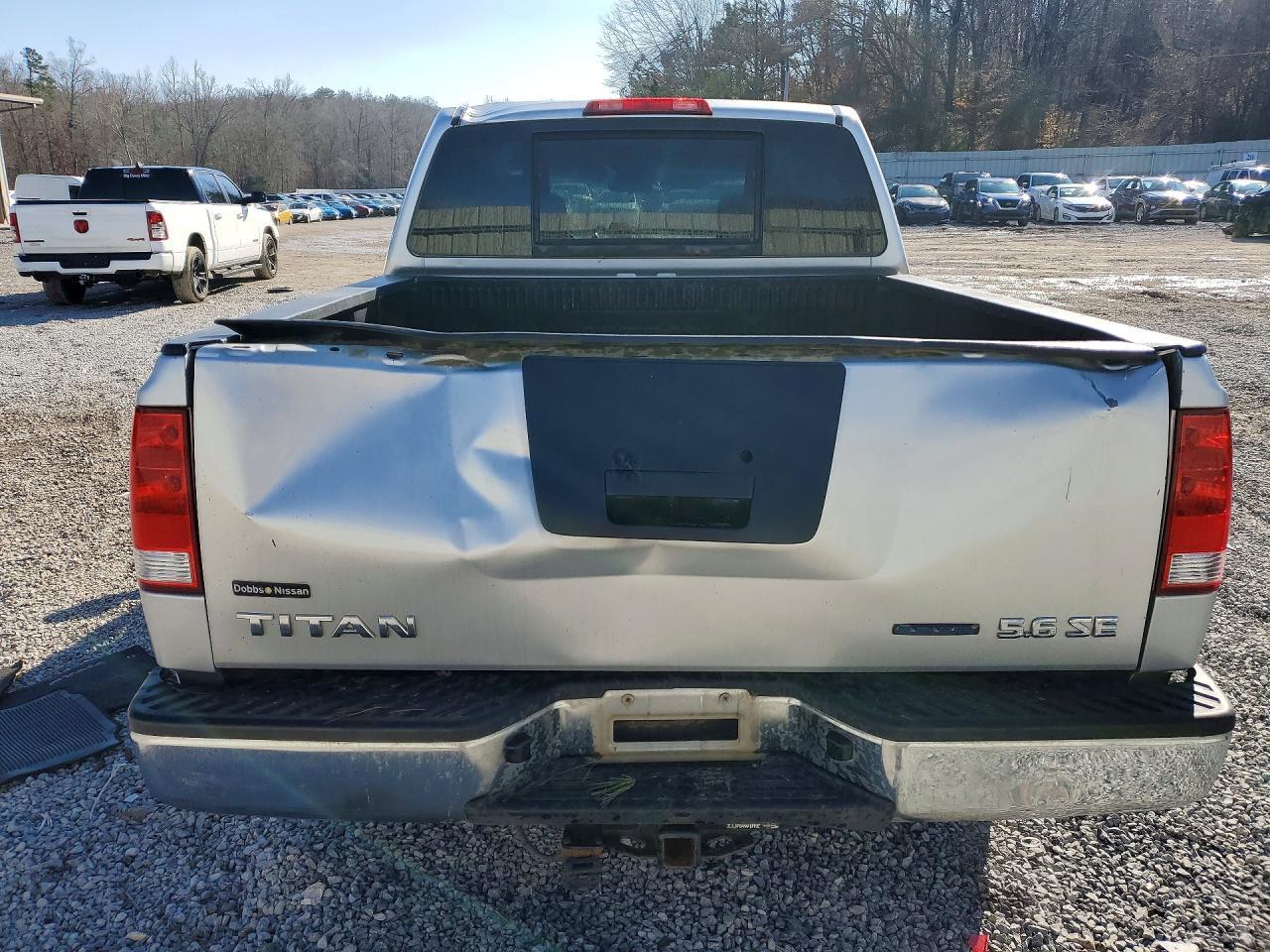 2010 Nissan Titan xe