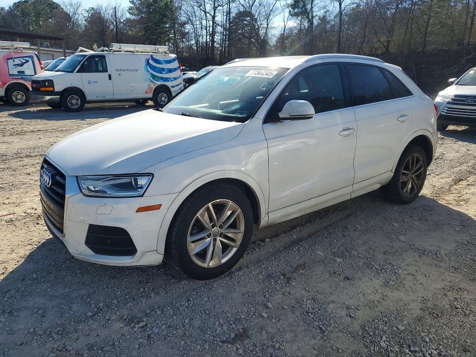 2016 Audi Q3 Premium Plus