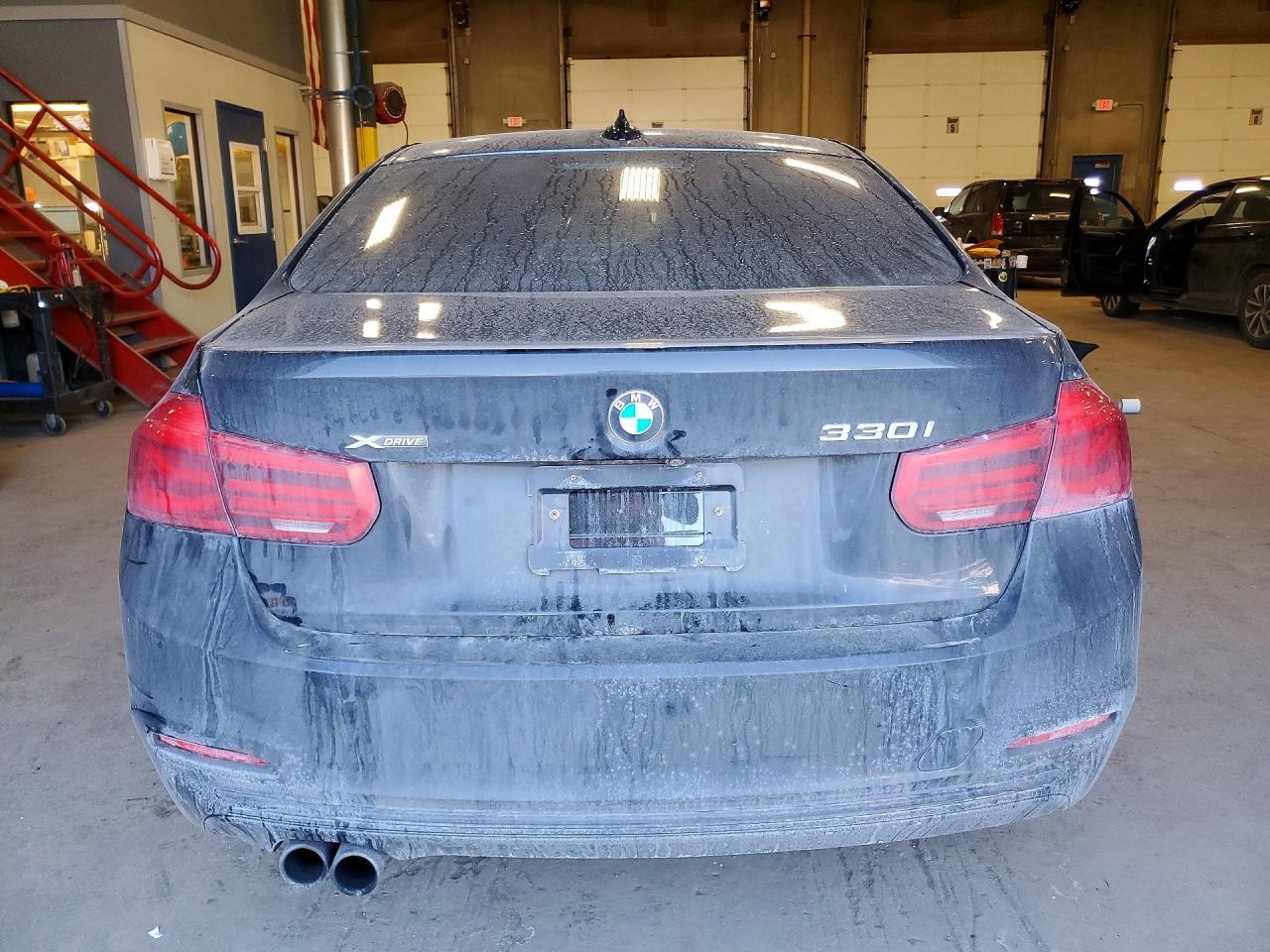 2018 BMW 330 xi