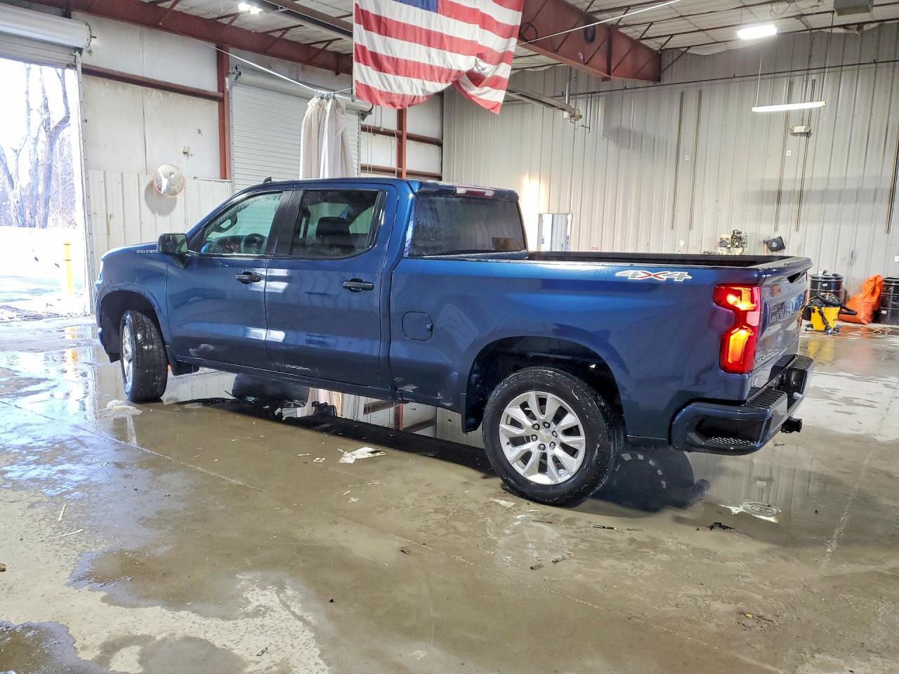 2020 Chevrolet Silverado K1500 Custom