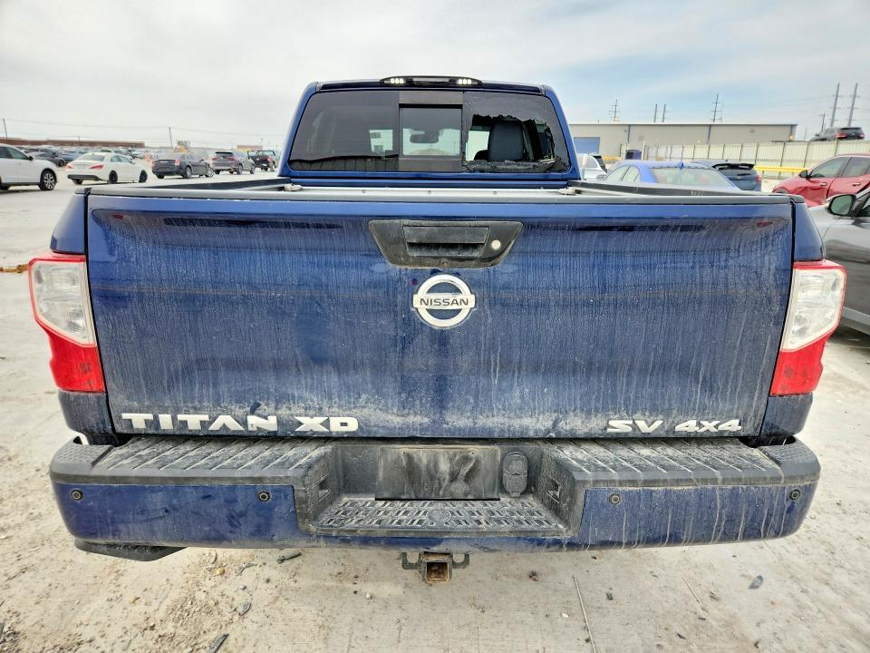 2018 Niss Titan xd sv