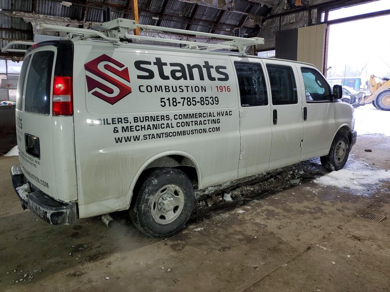 2022 Chevrolet Express G2500