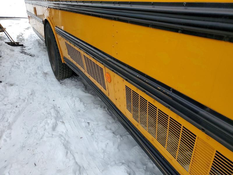 2014 Thomas SAF-T-LINER EFX-School Bus
