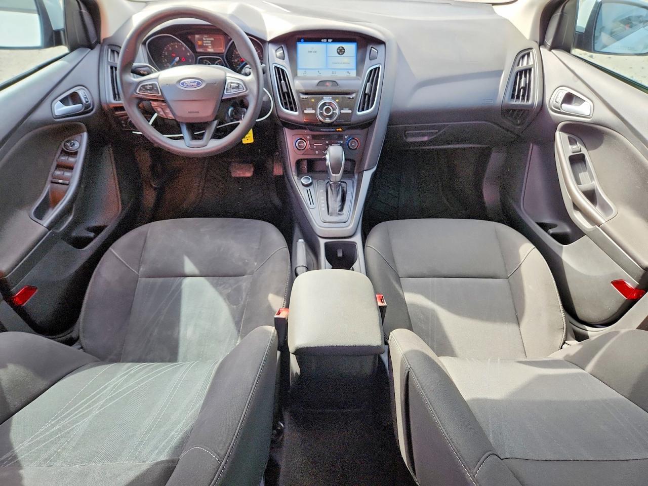 2017 Ford Focus sel