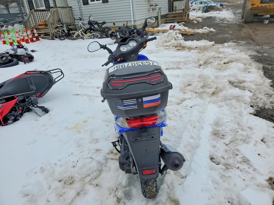 2024 Amig Scooter