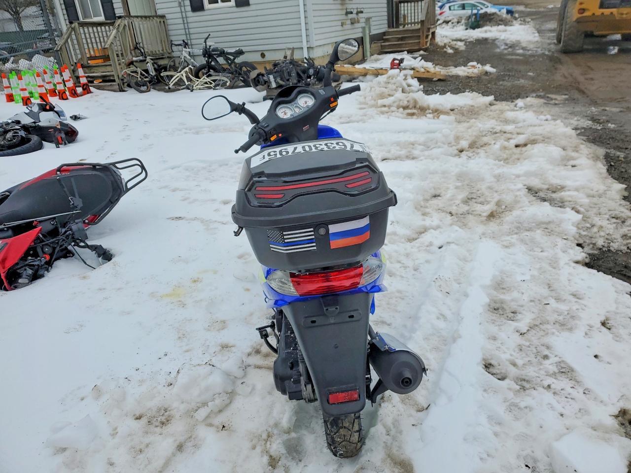 2024 Amig Scooter