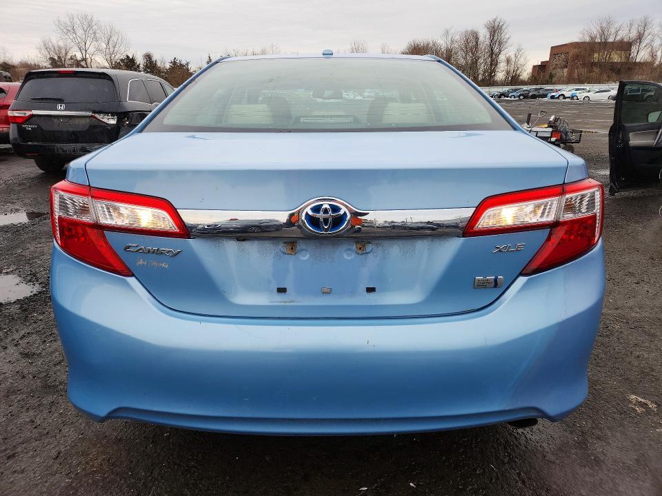 2012 Toyota Camry Hybrid xle