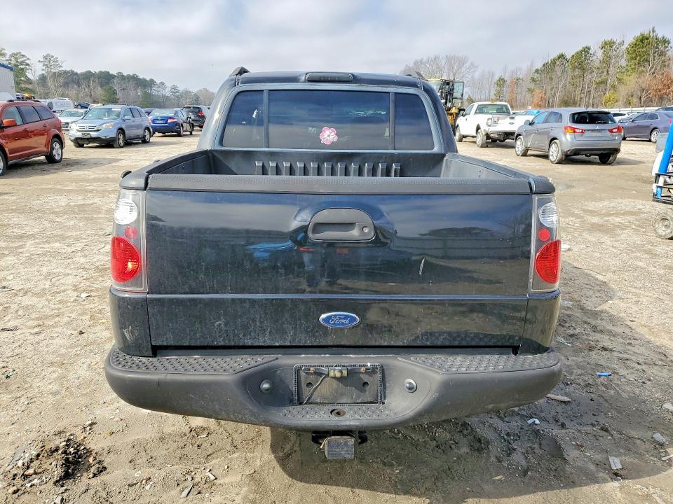 2005 Ford Explorer Sport Trac